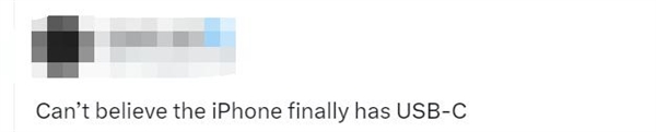 老外入手iPhone 15 Pro Max：对苹果换USB-C口不敢相信  第2张