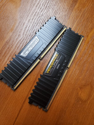 DDR4内存条揭秘：1600MHz频率真的存在吗？  第3张