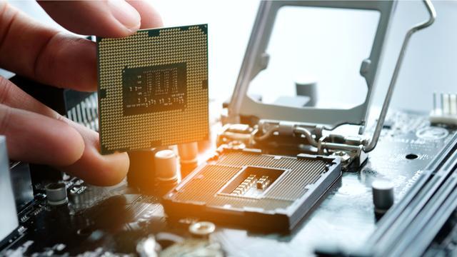 硬件大揭秘：CPU、内存、主板，谁才是电脑的真大脑？  第6张