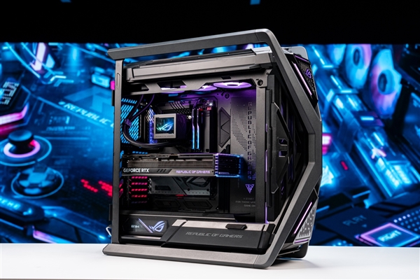 旗舰背置神装登场！ROG STRIX RTX4090D BTF背置显卡  第6张