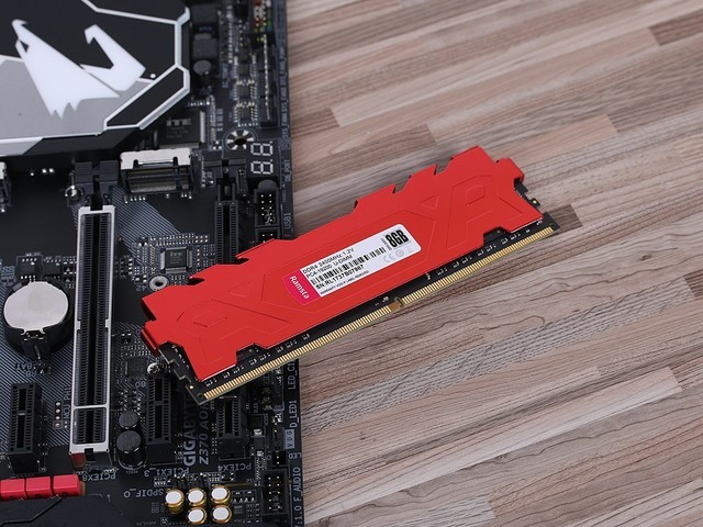 内存条选择全攻略，DDR4还是DDR5？容量和频率如何平衡？  第2张