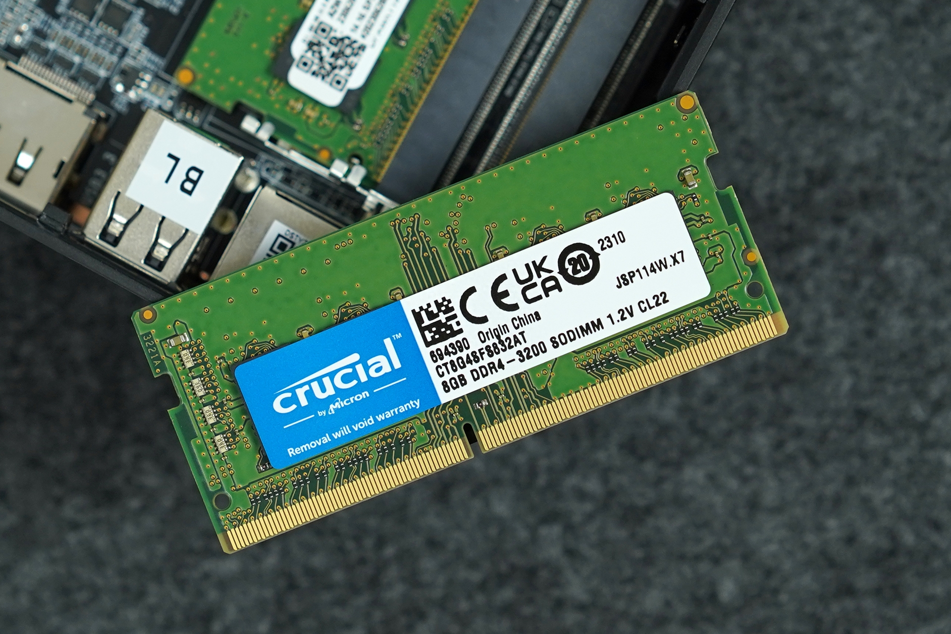 6950x处理器：四通道DDR4内存，让你的电脑性能翻倍  第7张