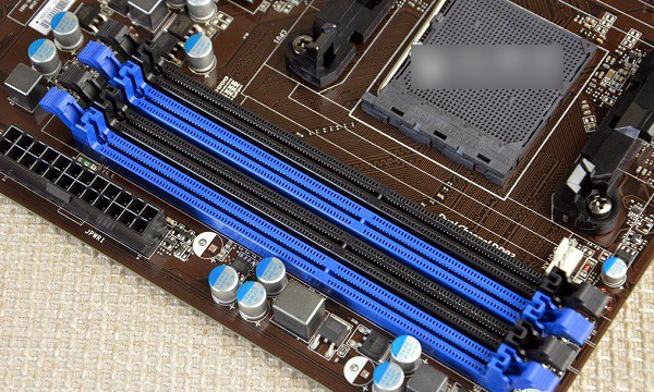 揭秘DDR4内存条安装与使用技巧，让你的电脑性能飙升  第3张