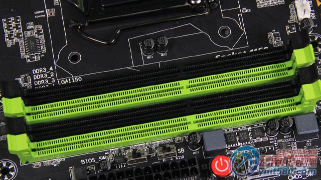 玩转DDR4内存超频加电压：3招让游戏性能飙升  第5张