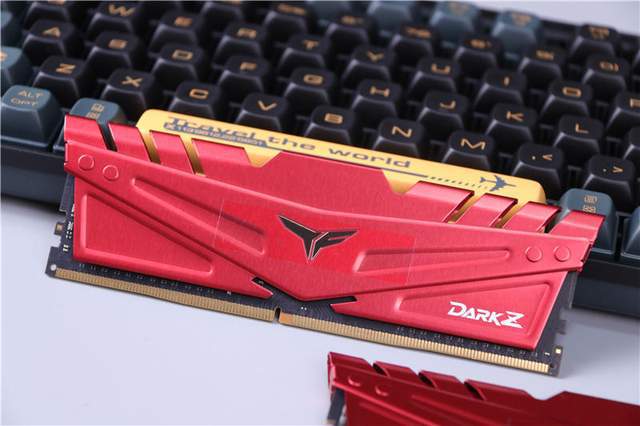 8G DDR4内存条推荐：稳定可靠的玩家国度 VS 快速运行流畅体验  第3张